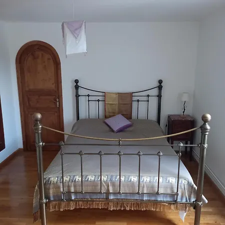 Bed & Breakfast D'hotes Sous L'olivier 3*