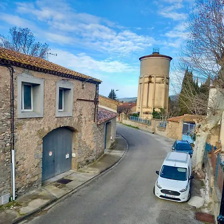 D'hotes Sous L'olivier Bed & Breakfast 3*