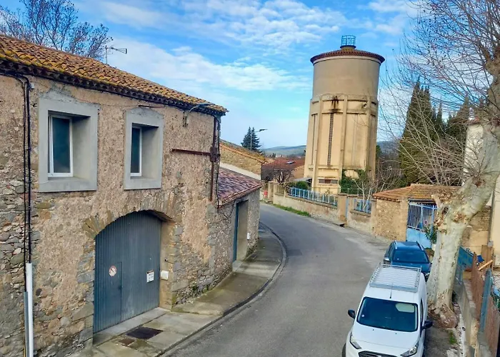 D'hotes Sous L'olivier Bed & Breakfast 3*